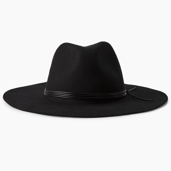 Aritzia Accessories - BABATON MAIER WESTERN HAT